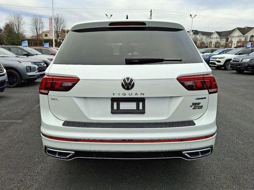 2022 Volkswagen Tiguan 2.0T SEL R-Line