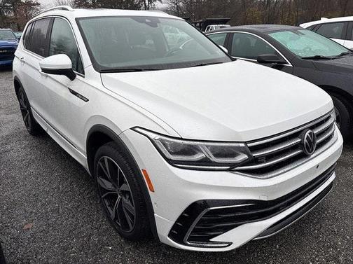 2022 Volkswagen Tiguan 2.0T SEL R-Line