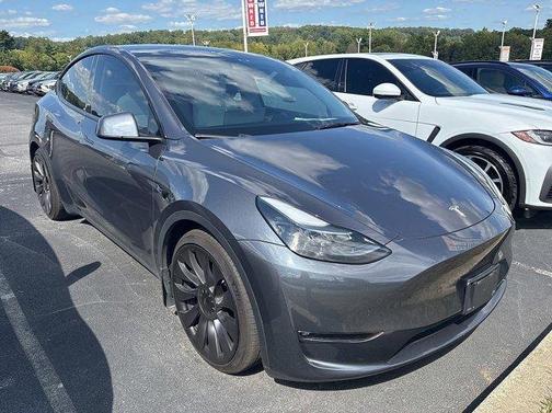 2023 Tesla Model Y Performance