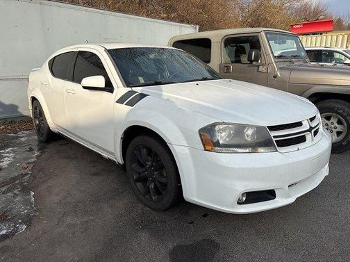 2012 Dodge Avenger R/T