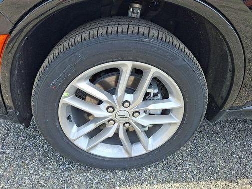 DB Black Clearcoat 2026 Dodge Durango GT