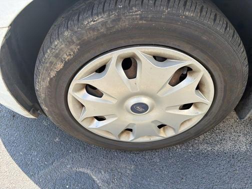 Frozen White 2016 Ford Transit Connect XLT