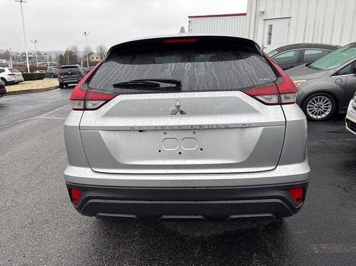 2022 Mitsubishi Eclipse Cross ES