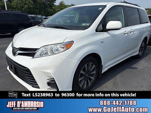2020 Toyota Sienna LE