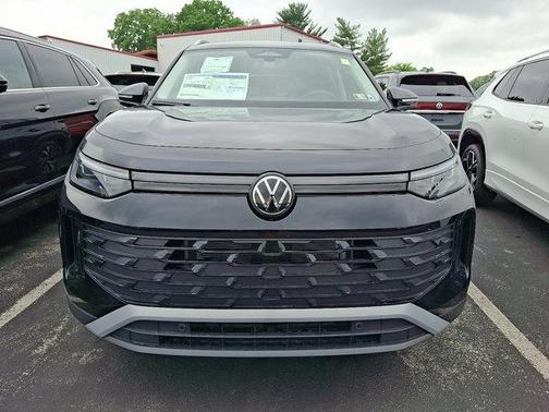 2025 Volkswagen Tiguan 2.0T S