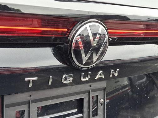 2025 Volkswagen Tiguan 2.0T S