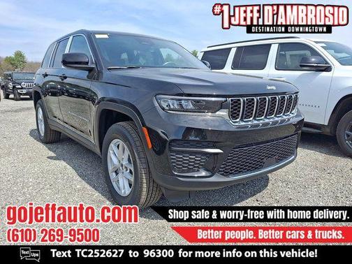 Diamond Black 2026 Jeep Grand Cherokee Laredo