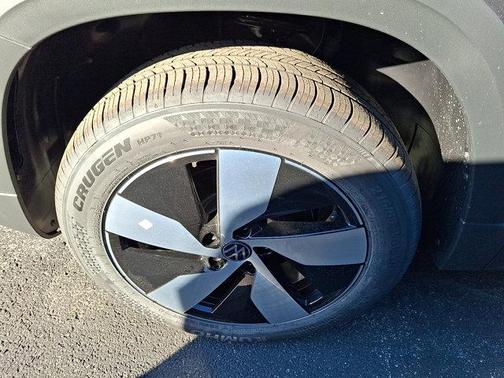 2026 Volkswagen Taos S