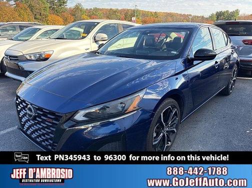 2023 Nissan Altima 2.5 SR