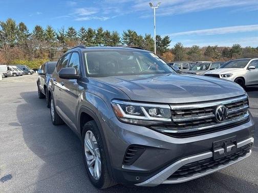 2022 Volkswagen Atlas 3.6L SE w/Technology