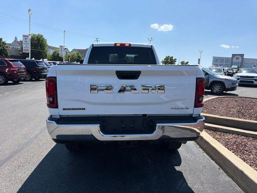 Bright White Clearcoat 2026 RAM 2500 Big Horn