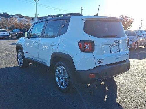Alpine White Clearcoat 2022 Jeep Renegade Limited