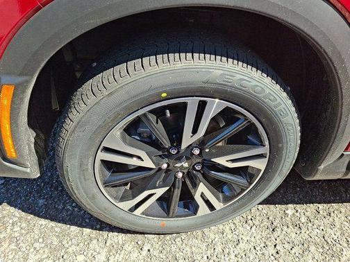 Diamond Red 2026 Mitsubishi Eclipse Cross SE