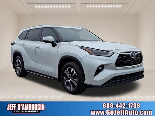 2024 Toyota Highlander XLE