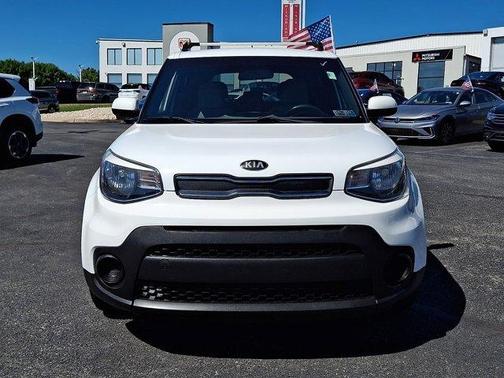 Clear White 2017 Kia Soul Base