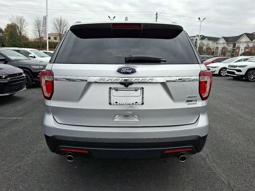 2016 Ford Explorer Base