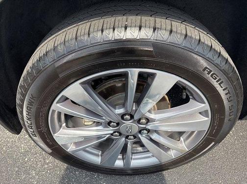 2020 Cadillac XT5 Premium Luxury
