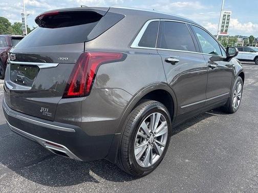 2020 Cadillac XT5 Premium Luxury