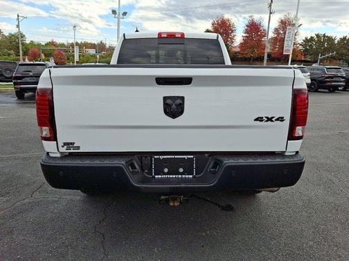 2022 RAM 1500 Classic SLT