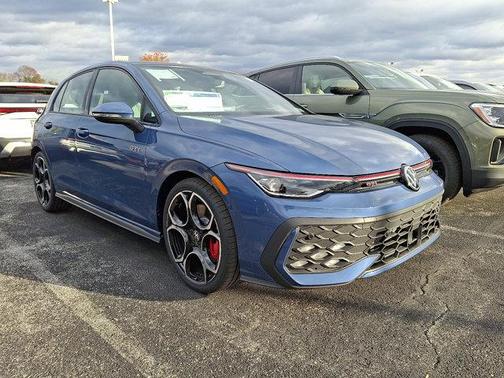 2026 Volkswagen Golf GTI AUTOBAHN