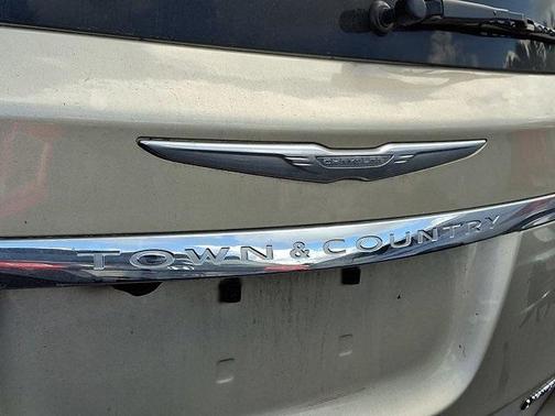 2014 Chrysler Town & Country Limited