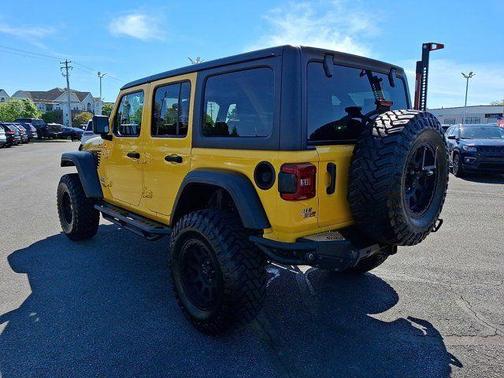 Hellayella Clearcoat 2021 Jeep Wrangler Unlimited Sport
