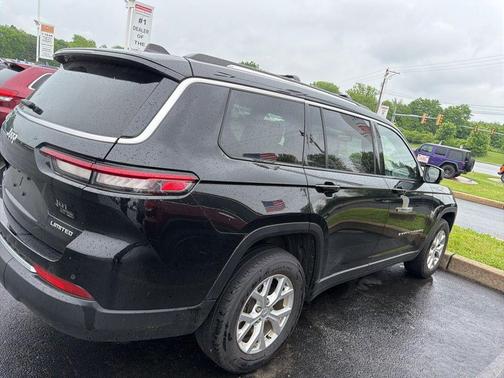 Diamond Black 2023 Jeep Grand Cherokee L Limited