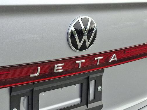 2026 Volkswagen Jetta 1.8T SE
