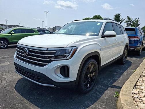 2025 Volkswagen Atlas 2.0T SE