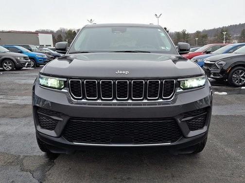 2024 Jeep Grand Cherokee Laredo