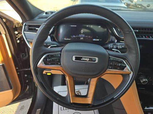 2024 Jeep Grand Cherokee Summit