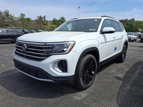 2025 Volkswagen Atlas 2.0T SE