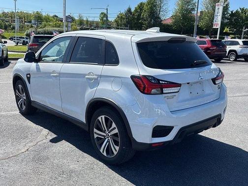 Diamond White Pearl 2021 Mitsubishi Outlander Sport 2.0 ES