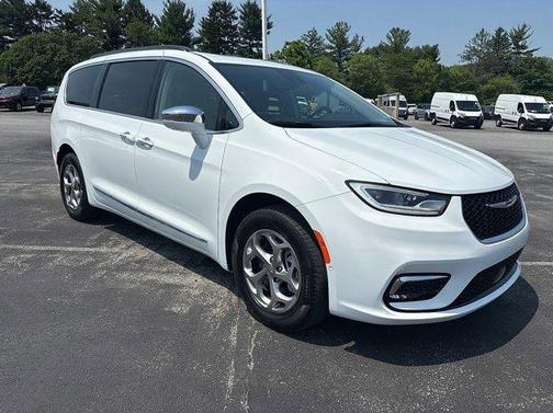 2022 Chrysler Pacifica Limited