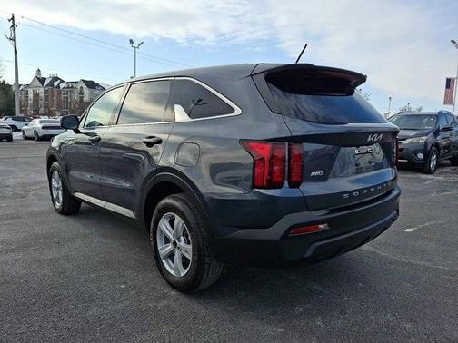 2022 Kia Sorento LX