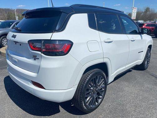 2022 Jeep Compass Altitude