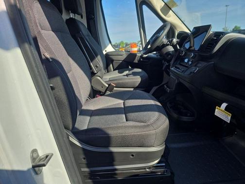 2025 RAM ProMaster 2500 High Roof