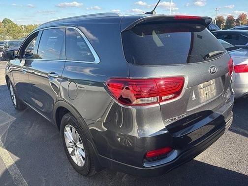 2020 Kia Sorento LX