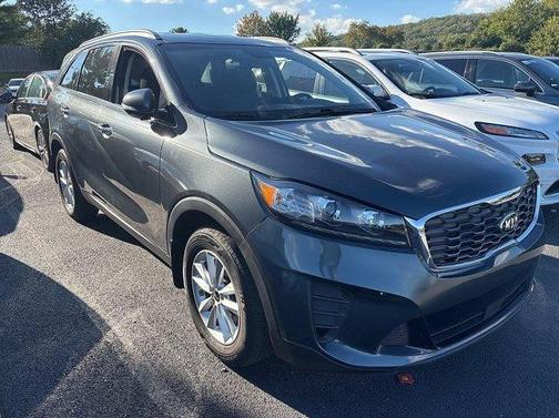 2020 Kia Sorento LX