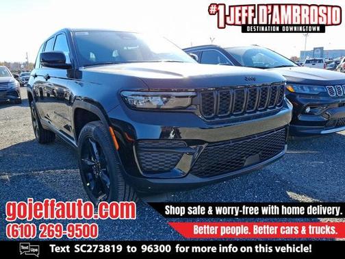 2025 Jeep Grand Cherokee Laredo