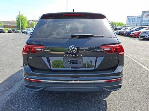 2024 Volkswagen Tiguan 2.0T SE