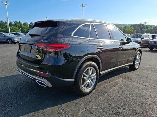 2023 Mercedes-Benz GLC 300 Base 4MATIC