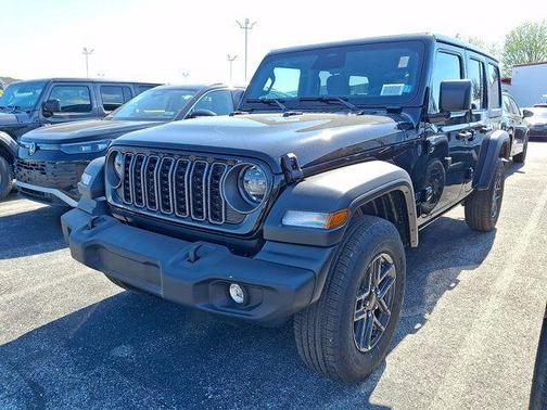Black Clearcoat 2026 Jeep Wrangler Sport