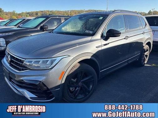2024 Volkswagen Tiguan 2.0T SE R-Line Black