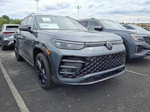 2025 Volkswagen Tiguan 2.0T S