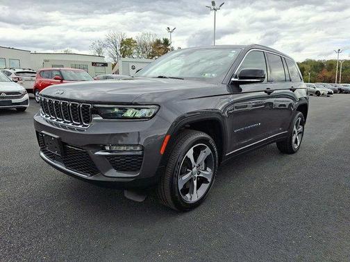 2023 Jeep Grand Cherokee 4xe Base