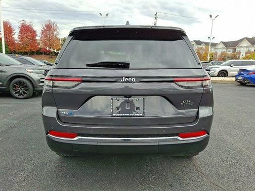 2023 Jeep Grand Cherokee 4xe Base