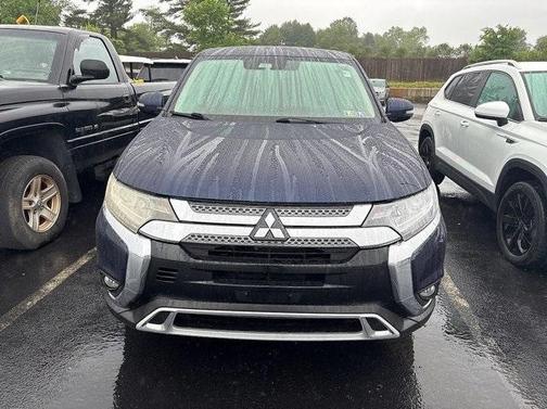 2020 Mitsubishi Outlander SE