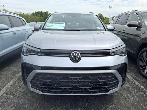 Pyrite 2026 Volkswagen Taos 1.5T SE