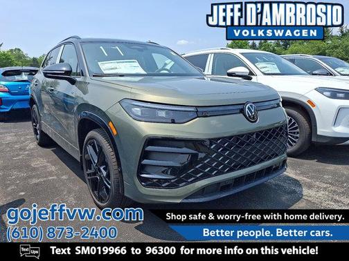 2025 Volkswagen Tiguan 2.0T SE R-Line Black